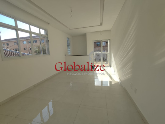 Casa com 3 Quartos à Venda, 95 m² em Embaré - Santos