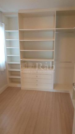 Imagem Sobrado com 3 Quartos à Venda, 300 m² em Nações - Balneário Camboriú