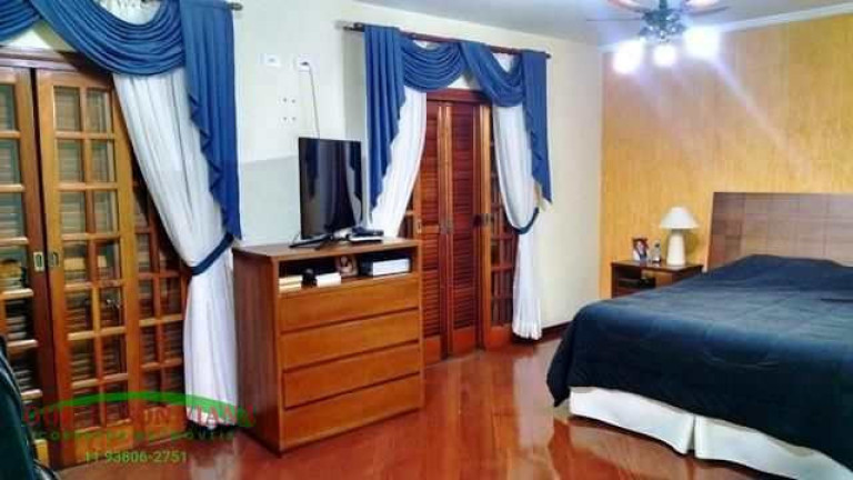 Imagem Casa com 3 Quartos à Venda, 368 m² em Jardim Bom Clima - Guarulhos Imagem Casa com 3 Quartos à Venda, 368 m² em Jardim Bom Clima - Guarulhos