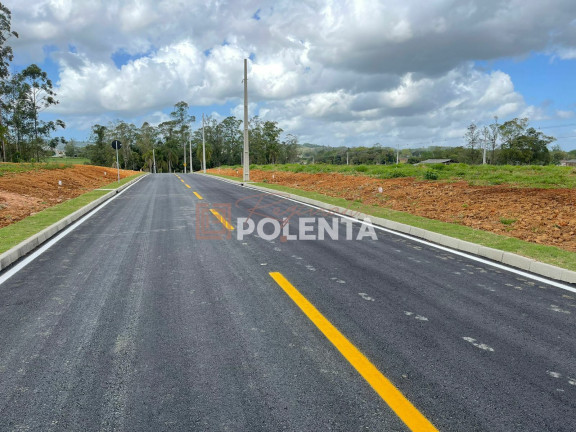 Terreno à Venda, 360 m² em Primeira Linha - Criciúma