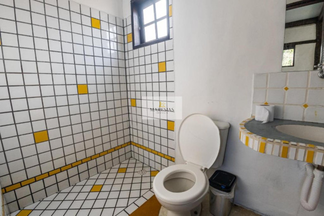 Imagem Sobrado com 16 Quartos à Venda, 500 m² em Maresias - São Sebastião Imagem Sobrado com 16 Quartos à Venda, 500 m² em Maresias - São Sebastião
