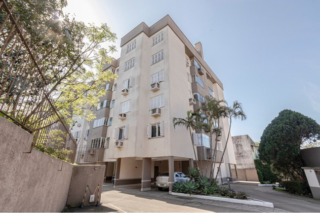 Imagem Imóvel com 2 Quartos à Venda, 67 m² em Cristal - Porto Alegre Imagem Imóvel com 2 Quartos à Venda, 67 m² em Cristal - Porto Alegre