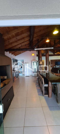 Imagem Casa com 4 Quartos para Temporada, em Morro Verde - Mangueirinha Imagem Casa com 4 Quartos para Temporada, em Morro Verde - Mangueirinha