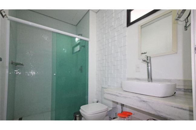 Imagem Imóvel com 1 Quarto à Venda, em Granja Viana - Cotia Imagem Imóvel com 1 Quarto à Venda, em Granja Viana - Cotia