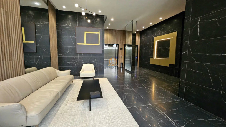 Imagem Imóvel com 4 Quartos à Venda, 278 m² em América - Joinville