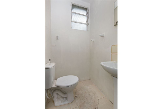 Imagem Imóvel com 1 Quarto à Venda, em Auxiliadora - Porto Alegre Imagem Imóvel com 1 Quarto à Venda, em Auxiliadora - Porto Alegre