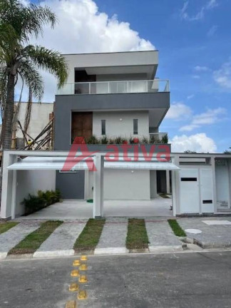 Casa com 4 Quartos à Venda, 212 m² em Vargem Pequena - Rio De Janeiro