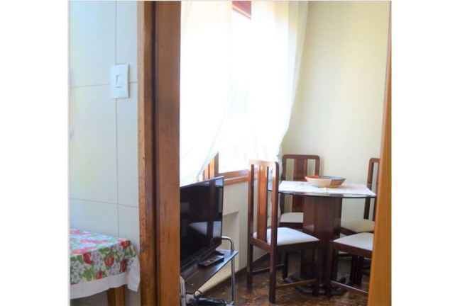 Imagem Imóvel com 2 Quartos à Venda, em Passo Da Areia - Porto Alegre Imagem Imóvel com 2 Quartos à Venda, em Passo Da Areia - Porto Alegre