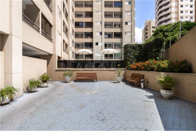 Imagem Apartamento com 2 Quartos à Venda, 56 m² em Moema - São Paulo