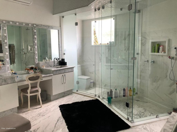 Imagem Casa com 8 Quartos à Venda, 1.207 m² em Barra Da Tijuca - Rio De Janeiro Imagem Casa com 8 Quartos à Venda, 1.207 m² em Barra Da Tijuca - Rio De Janeiro