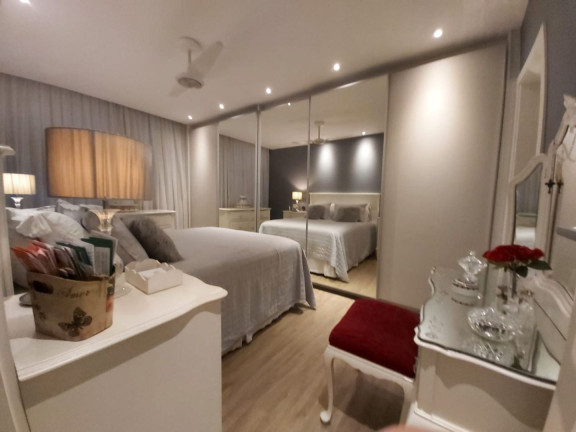 Imagem Apartamento com 4 Quartos à Venda, 220 m² em Icaraí - Niterói Imagem Apartamento com 4 Quartos à Venda, 220 m² em Icaraí - Niterói