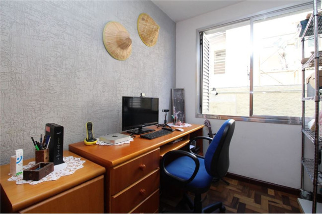 Imagem Apartamento com 2 Quartos à Venda, 67 m² em Menino Deus - Porto Alegre Imagem Apartamento com 2 Quartos à Venda, 67 m² em Menino Deus - Porto Alegre