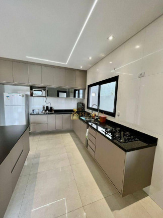 Imagem Sobrado com 3 Quartos à Venda, 192 m² em Jardim Jacinto - Jacareí