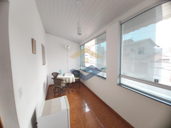 Imagem Casa com 4 Quartos à Venda, 215 m² em Vila Galvão - Jundiaí