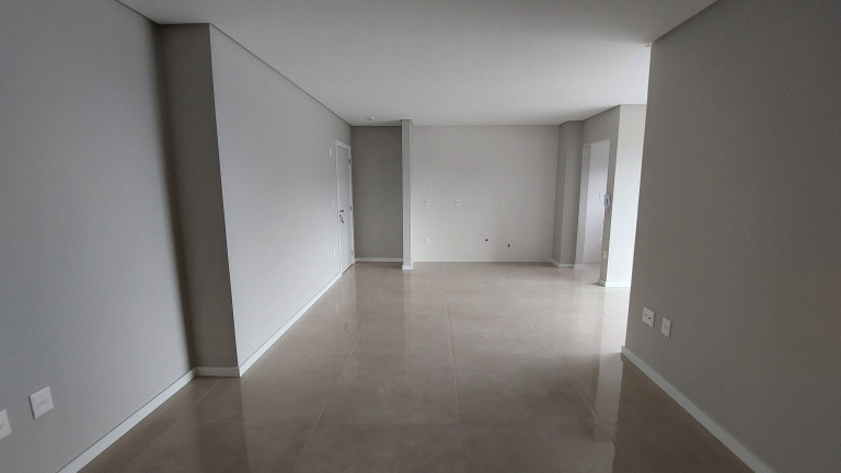 Imagem Apartamento com 2 Quartos à Venda, 73 m² em Fazenda - Itajaí