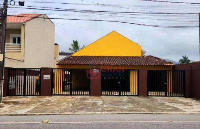 Imagem Casa com 1 Quarto à Venda, 68 m² em Caiobá - Matinhos Imagem Casa com 1 Quarto à Venda, 68 m² em Caiobá - Matinhos