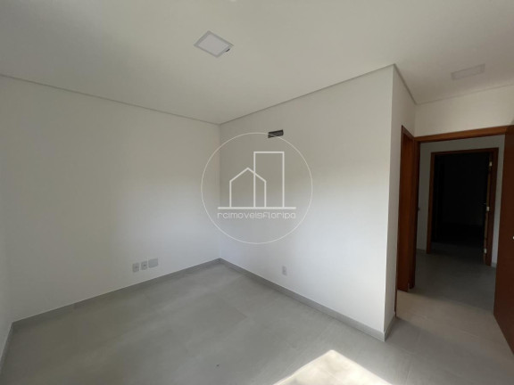 Imagem Casa com 2 Quartos à Venda, 150 m² em São João Do Rio Vermelho - Florianópolis Imagem Casa com 2 Quartos à Venda, 150 m² em São João Do Rio Vermelho - Florianópolis