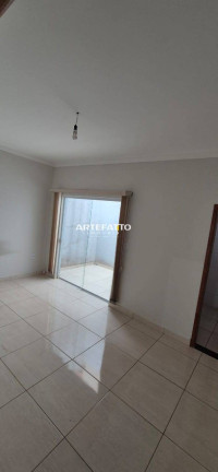 Imagem Casa com 2 Quartos à Venda, 125 m² Imagem Casa com 2 Quartos à Venda, 125 m²