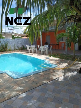Imagem Casa com 8 Quartos à Venda, 300 m² em Barra Do Jacuípe - Camaçari Imagem Casa com 8 Quartos à Venda, 300 m² em Barra Do Jacuípe - Camaçari