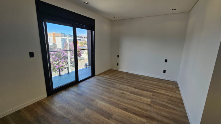 Imagem Sobrado com 3 Quartos à Venda, 235 m² em Cézar De Souza - Mogi Das Cruzes