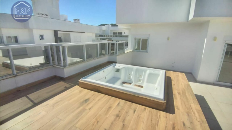 Imagem Cobertura com 3 Quartos à Venda, 200 m² em Ingleses Do Rio Vermelho - Florianópolis
