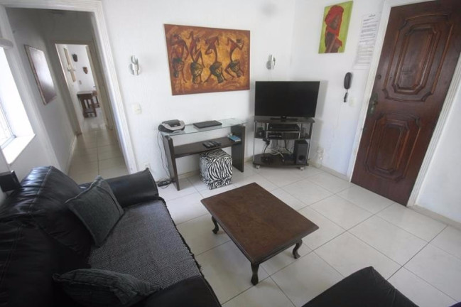 Imagem Apartamento com 2 Quartos para Temporada, 65 m² em Copacabana - Rio De Janeiro Imagem Apartamento com 2 Quartos para Temporada, 65 m² em Copacabana - Rio De Janeiro
