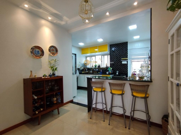 Imagem Apartamento com 3 Quartos à Venda, 101 m² em Várzea - Teresópolis Imagem Apartamento com 3 Quartos à Venda, 101 m² em Várzea - Teresópolis