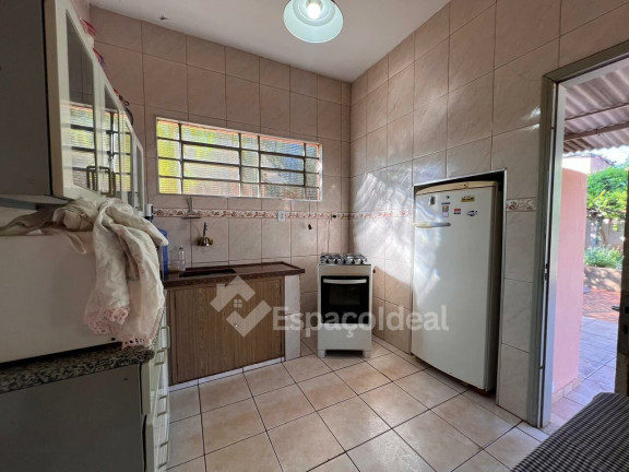 Imagem Casa com 3 Quartos à Venda, 80 m² em Vila Coralina - Bauru Imagem Casa com 3 Quartos à Venda, 80 m² em Vila Coralina - Bauru