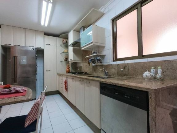 Imagem Apartamento com 4 Quartos à Venda, 187 m² em Centro - Florianópolis Imagem Apartamento com 4 Quartos à Venda, 187 m² em Centro - Florianópolis