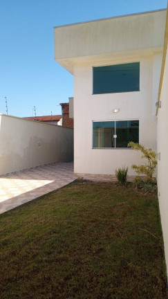 Imagem Casa com 2 Quartos à Venda, 180 m² em Parque Daville - Peruíbe Imagem Casa com 2 Quartos à Venda, 180 m² em Parque Daville - Peruíbe