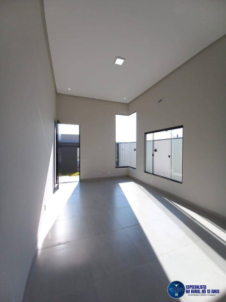 Imagem Casa com 3 Quartos à Venda, 300 m² em Setor Lago Sul - Caldas Novas Imagem Casa com 3 Quartos à Venda, 300 m² em Setor Lago Sul - Caldas Novas