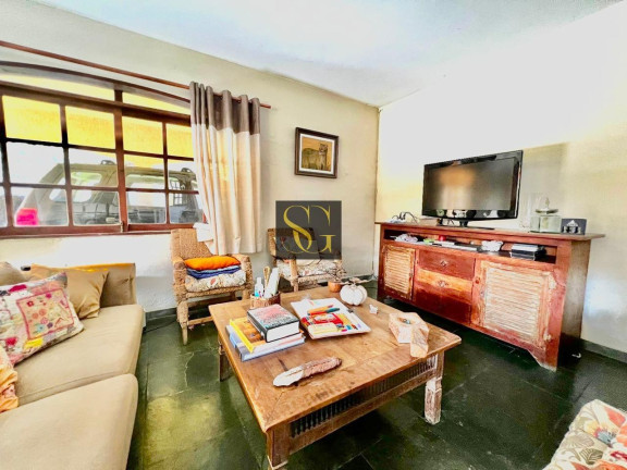 Imagem Casa com 3 Quartos à Venda, 500 m² em Albuquerque - Teresópolis Imagem Casa com 3 Quartos à Venda, 500 m² em Albuquerque - Teresópolis
