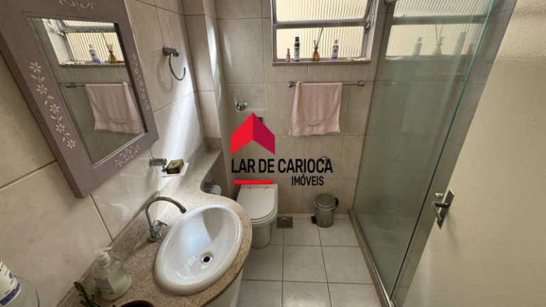 Imagem Apartamento com 2 Quartos à Venda, 72 m² em Copacabana - Rio De Janeiro Imagem Apartamento com 2 Quartos à Venda, 72 m² em Copacabana - Rio De Janeiro
