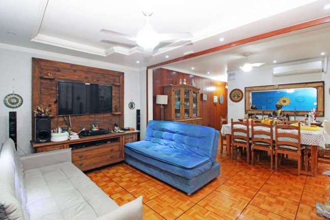 Imagem Apartamento com 3 Quartos à Venda, 121 m² em Petrópolis - Porto Alegre Imagem Apartamento com 3 Quartos à Venda, 121 m² em Petrópolis - Porto Alegre