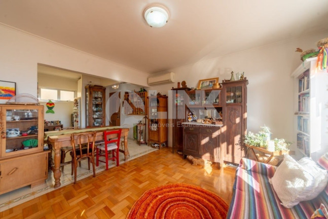 Imagem Apartamento com 2 Quartos à Venda, 95 m² em Menino Deus - Porto Alegre