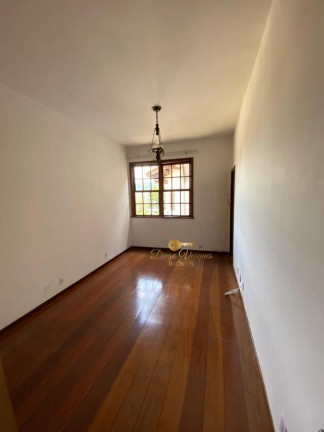 Imagem Casa com 5 Quartos à Venda, 212 m² em Alto - Teresópolis Imagem Casa com 5 Quartos à Venda, 212 m² em Alto - Teresópolis