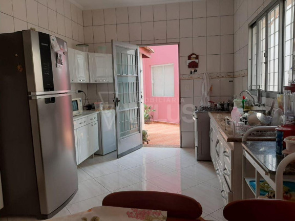 Imagem Casa com 4 Quartos à Venda, 193 m² em Centro - Itapetininga