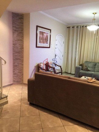 Imagem Casa com 3 Quartos à Venda, 120 m² em Jardim Santa Clara - Guarulhos Imagem Casa com 3 Quartos à Venda, 120 m² em Jardim Santa Clara - Guarulhos