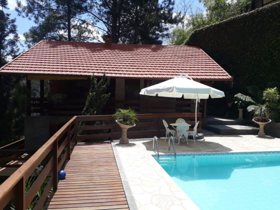 Imagem Casa com 6 Quartos à Venda, 400 m² em Debossan - Nova Friburgo Imagem Casa com 6 Quartos à Venda, 400 m² em Debossan - Nova Friburgo