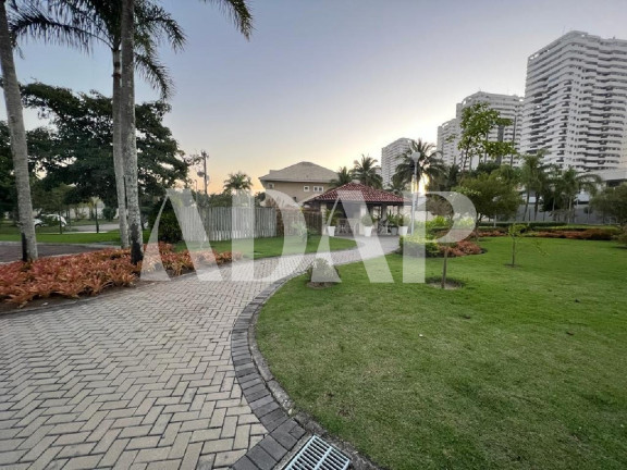 Imagem Terreno à Venda, 100 m² em Barra Da Tijuca - Rio De Janeiro