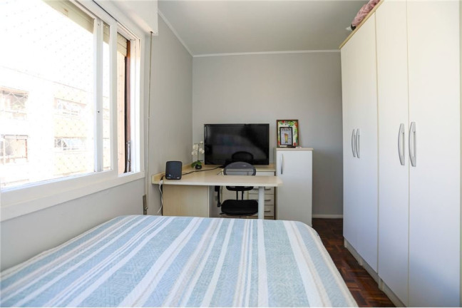 Imagem Apartamento com 3 Quartos à Venda, 93 m² em Jardim Lindóia - Porto Alegre