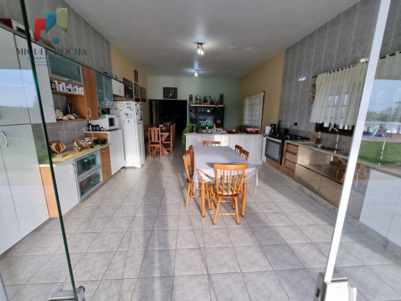 Imagem Imóvel com 4 Quartos à Venda, 23.000 m² em Centro - Araçoiaba Da Serra Imagem Imóvel com 4 Quartos à Venda, 23.000 m² em Centro - Araçoiaba Da Serra