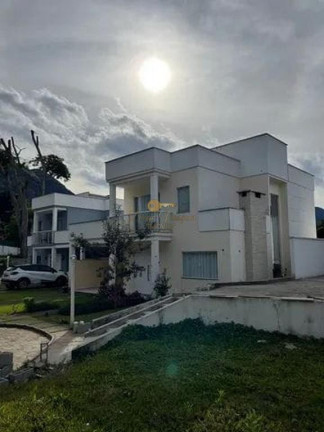 Imagem Casa com 4 Quartos à Venda, 300 m² em Parque Do Imbui - Teresópolis Imagem Casa com 4 Quartos à Venda, 300 m² em Parque Do Imbui - Teresópolis