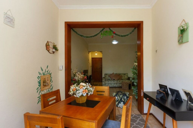 Imagem Imóvel com 2 Quartos à Venda, 72 m² em Catete - Rio De Janeiro Imagem Imóvel com 2 Quartos à Venda, 72 m² em Catete - Rio De Janeiro