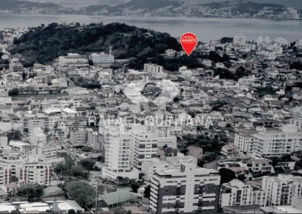 Imagem Apartamento com 2 Quartos à Venda, 59 m² em Coqueiros - Florianópolis