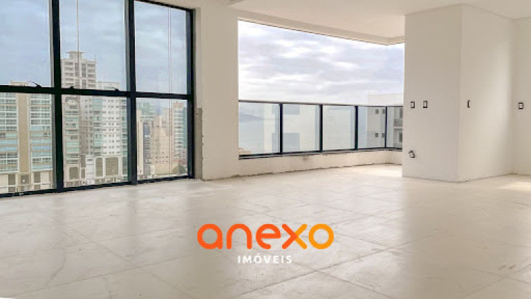 Imagem Apartamento com 3 Quartos à Venda, 124 m² em Meia Praia - Itapema