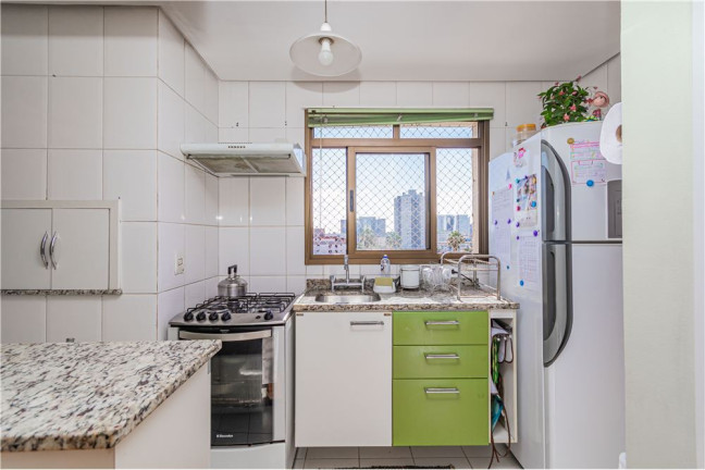 Imagem Apartamento com 2 Quartos à Venda, 73 m² em Menino Deus - Porto Alegre Imagem Apartamento com 2 Quartos à Venda, 73 m² em Menino Deus - Porto Alegre