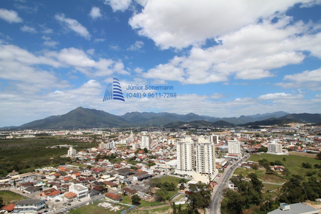 Imagem Cobertura com 3 Quartos à Venda, 410 m² em Centro - Palhoça