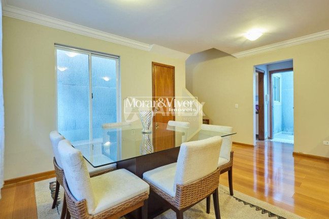 Imagem Sobrado com 3 Quartos à Venda, 170 m² em Lindóia - Curitiba Imagem Sobrado com 3 Quartos à Venda, 170 m² em Lindóia - Curitiba