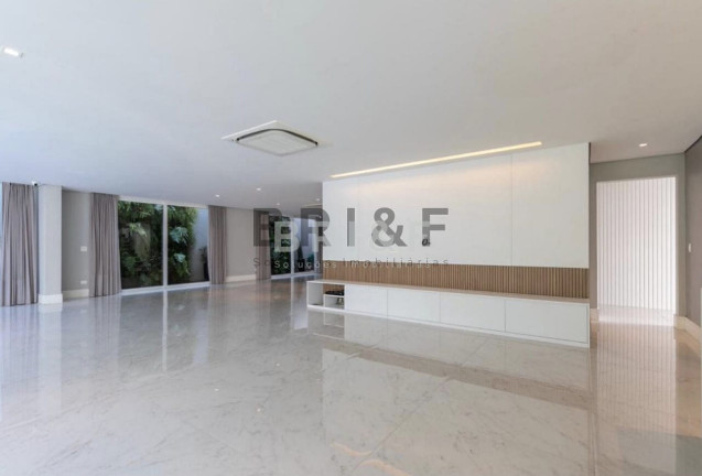 Imagem Casa com 3 Quartos à Venda, 600 m² em Granja Julieta - São Paulo Imagem Casa com 3 Quartos à Venda, 600 m² em Granja Julieta - São Paulo